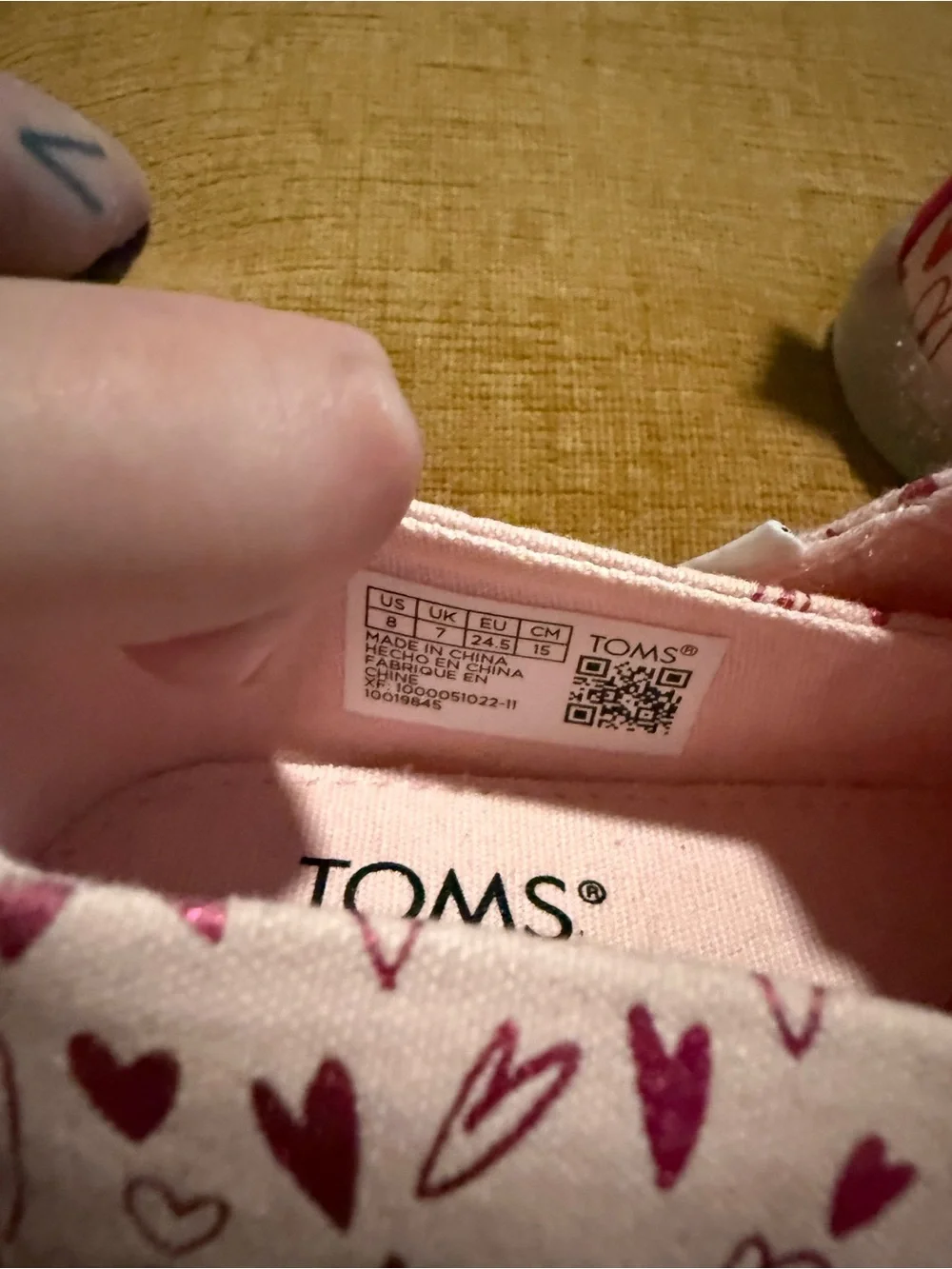 Toms Girls Pink Heart Canvas Slip-On Sneakers